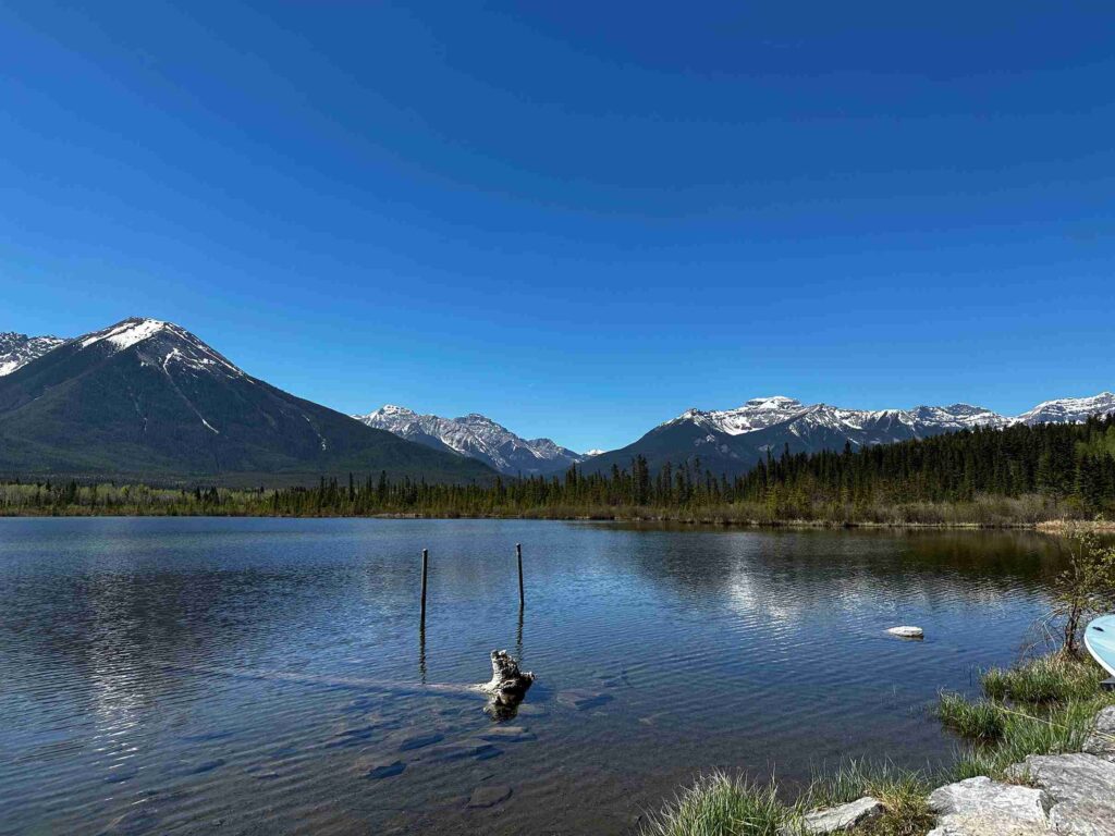 Vermillion Lakes (©Melanie Lee)