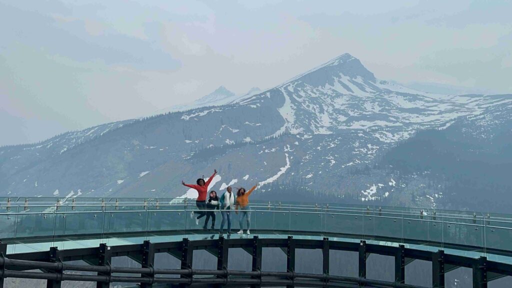 Columbia Icefield Skywalk (©Melanie Lee)