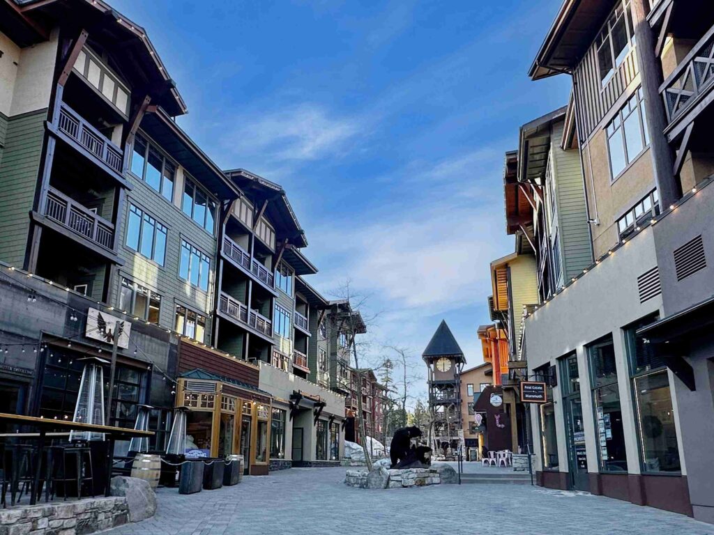 The Village at Mammoth (©Melanie Lee)