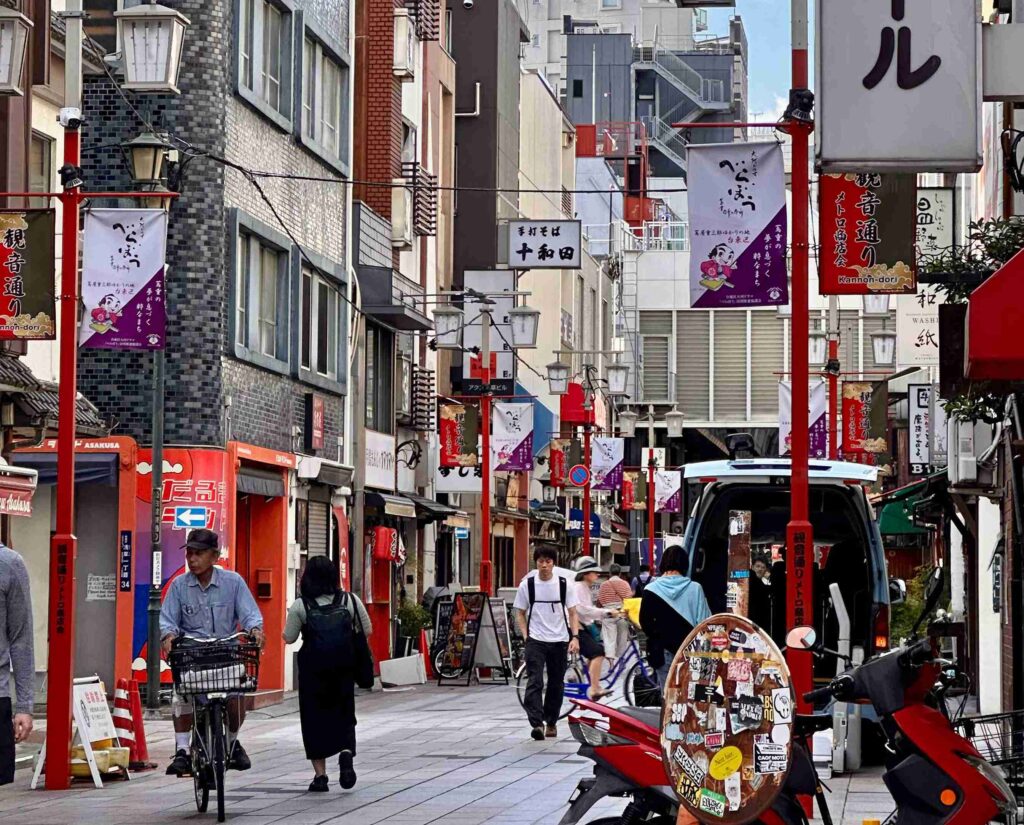 Exploring Tokyo (©Melanie Lee)