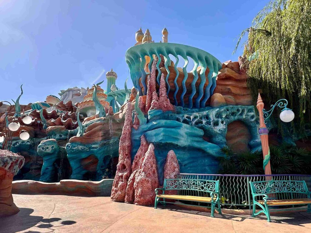 Mermaid Lagoon at Tokyo DisneySea (©Melanie Lee)