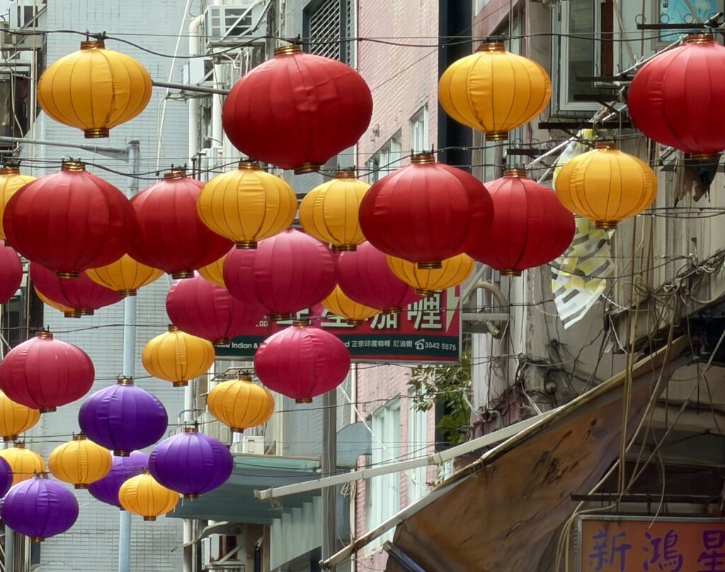 Chinese New Year Lanterns in Yau Ma Tei (©Melanie Lee)