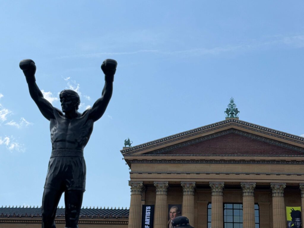 Rocky Statue at Philadelphia Museum of Art (©Melanie Lee)