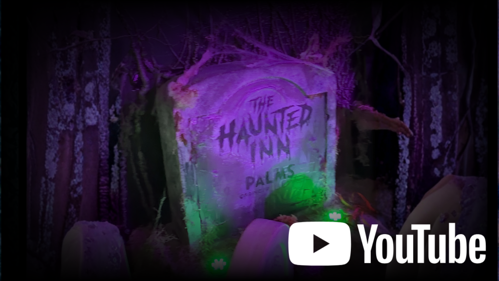 Haunted Inn at Palms (©Melanie Lee)